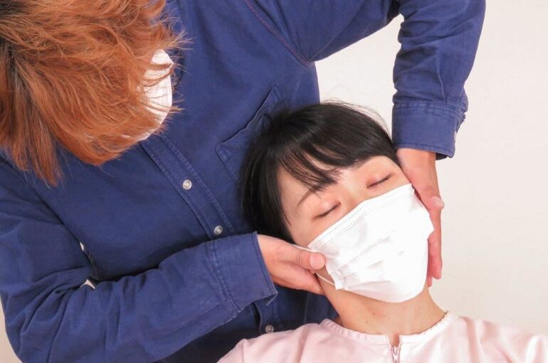 ⑥B