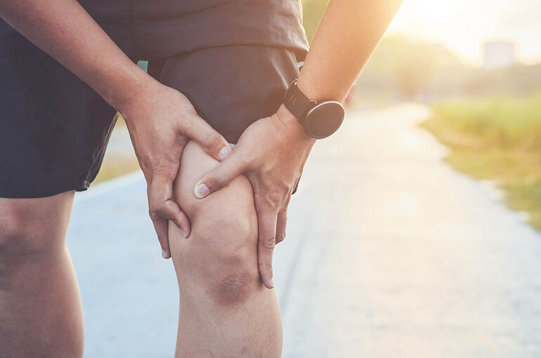 resize_2_02_hurtingknee